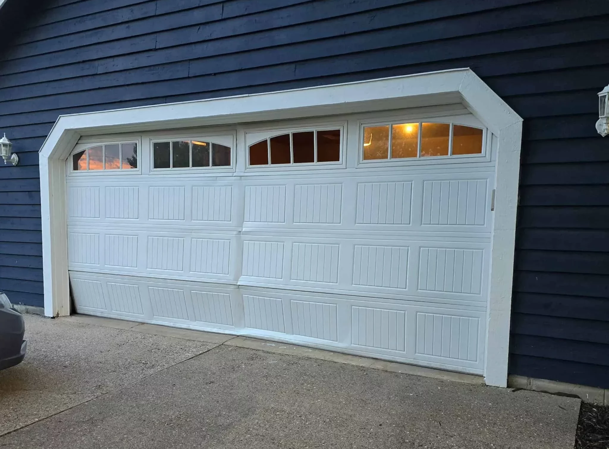 Jacksonville garage door before our repair Jacksonville garage door before our repair